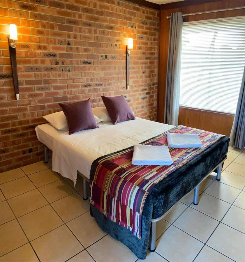 Proserpine Motor Lodge Εξωτερικό φωτογραφία