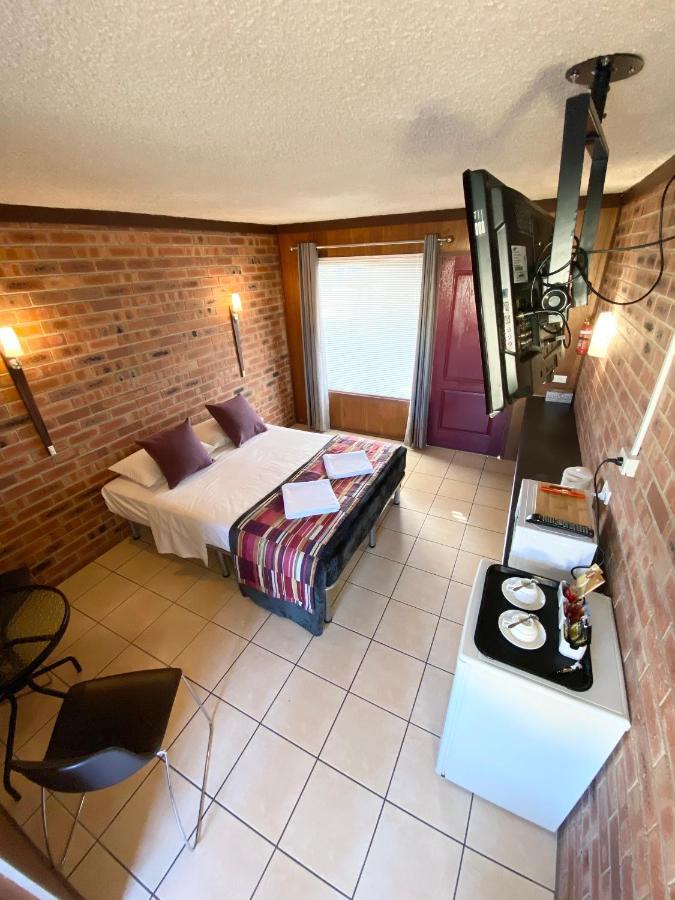 Proserpine Motor Lodge Εξωτερικό φωτογραφία